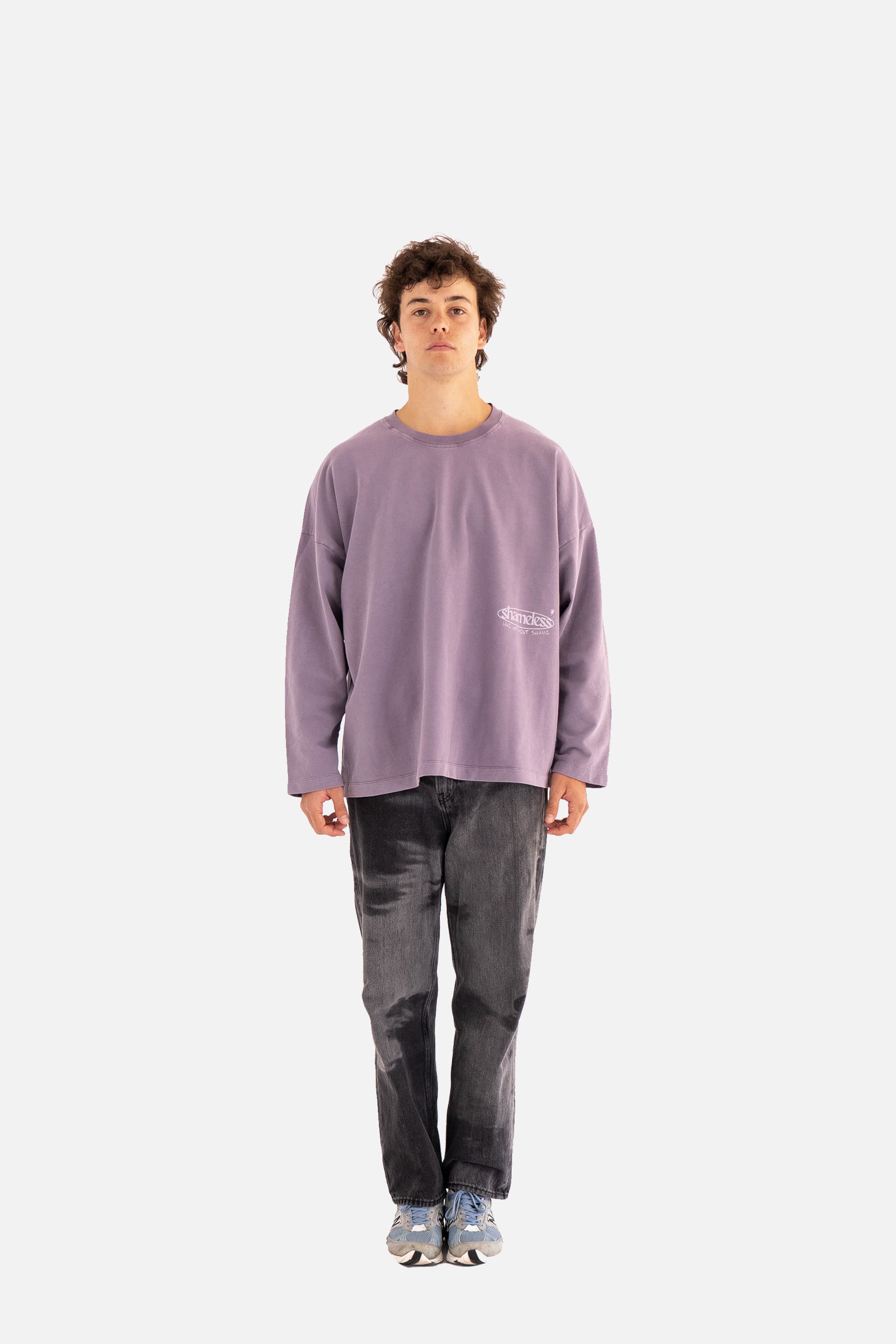 ESSENTIAL WITHOUT SHAME CREWNECK